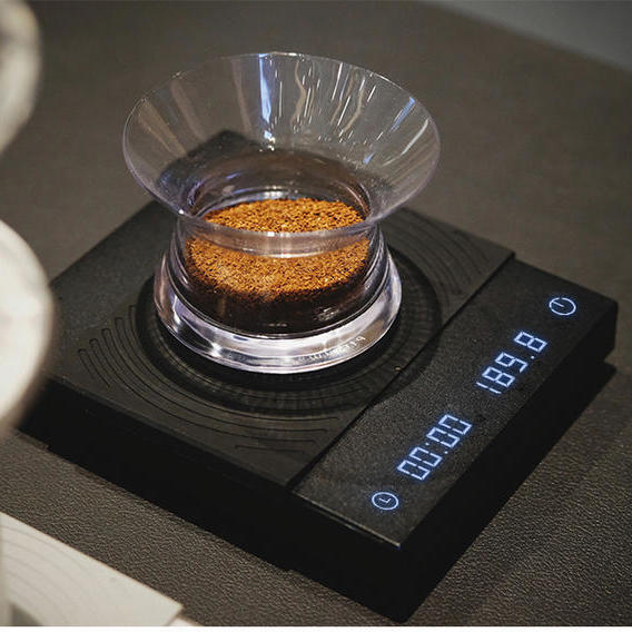 Black Mirror Basic CoffeeElectronic Scale Italian Hand Punch Weighing With Timer Charging Kitchen Baking Bar Scale