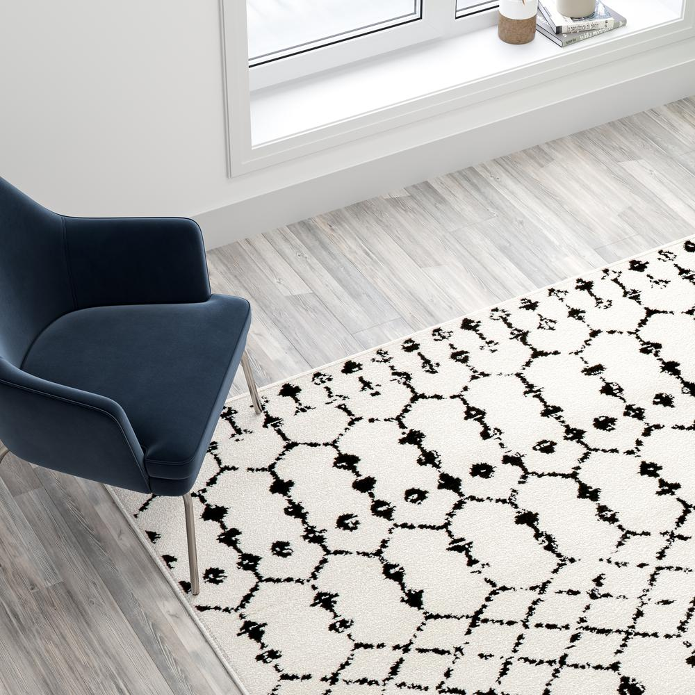 Geometric Bohemian Low Pile Rug - 8' x 10' - Ivory/Black