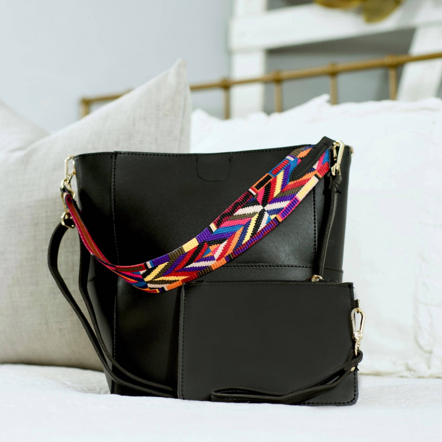 Jordyn Handbag matching wristlet must have essential