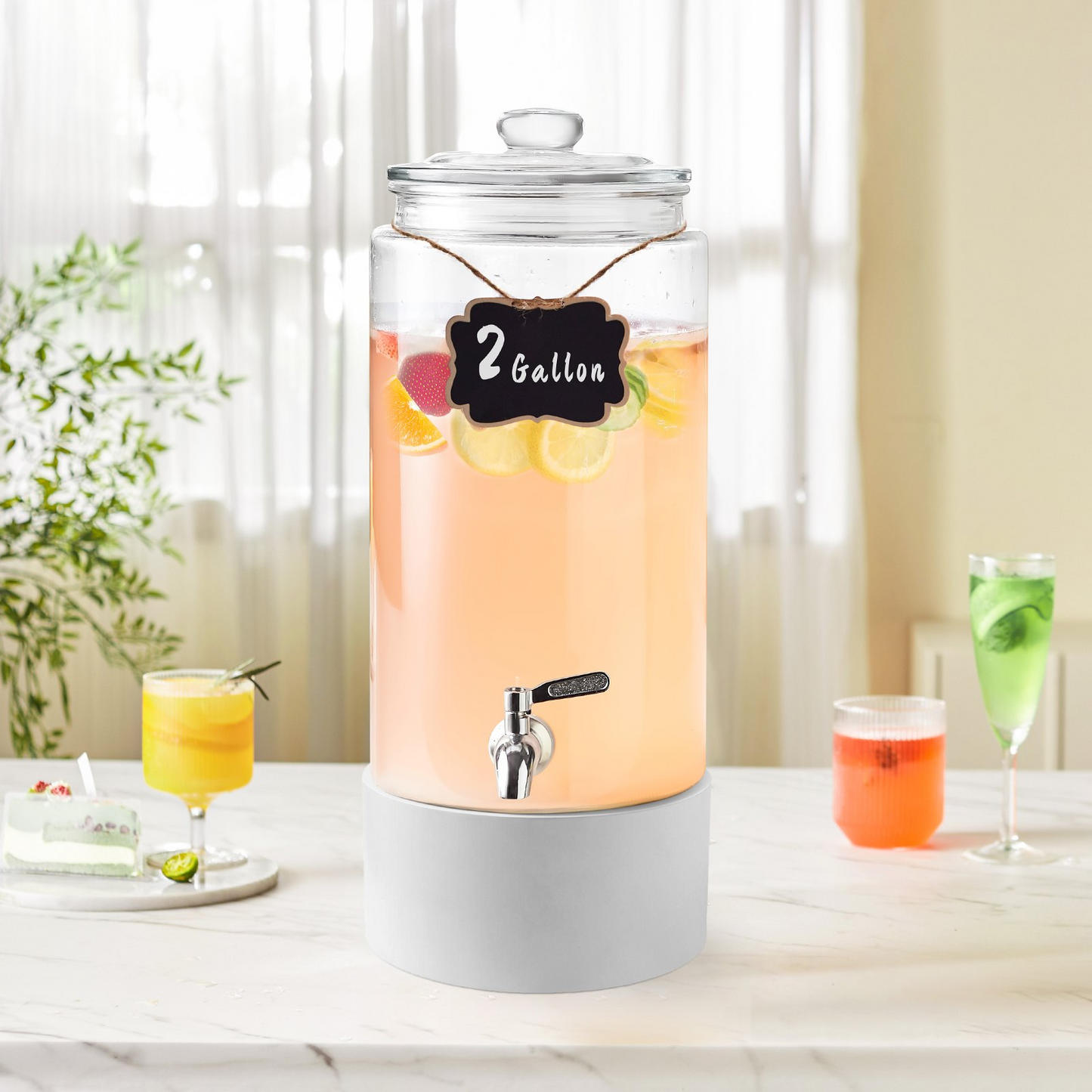 VEVOR Beverage Dispenser, 2 Gallon Drink Dispensers for Parties, Glass Juice Dispenser with Stainless Steel Spigot, Iced Tea Lemonade Juice Water Dispenser, for Restaurants, Hotels, Parties