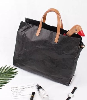 Stylish and eco-friendly paper handbags and checked bags