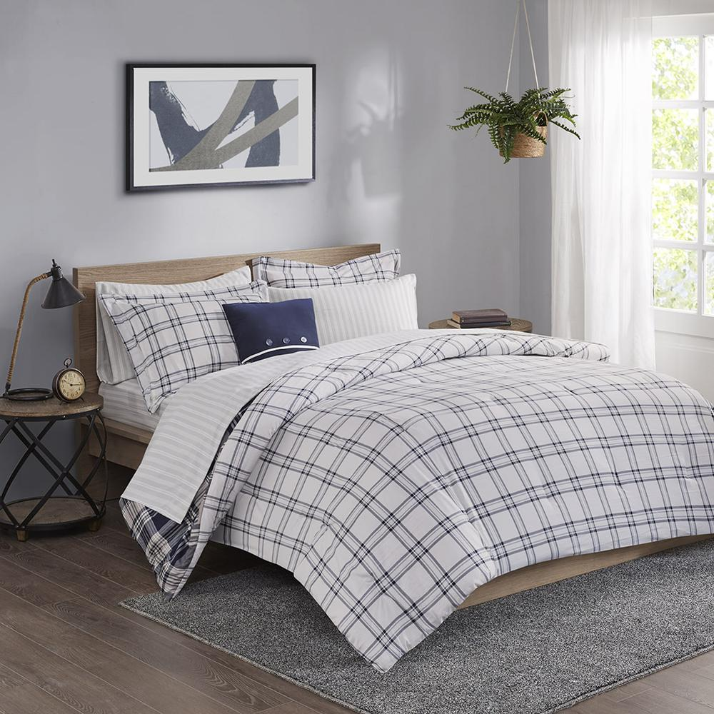 8 Piece Comforter Set with Bed Sheets