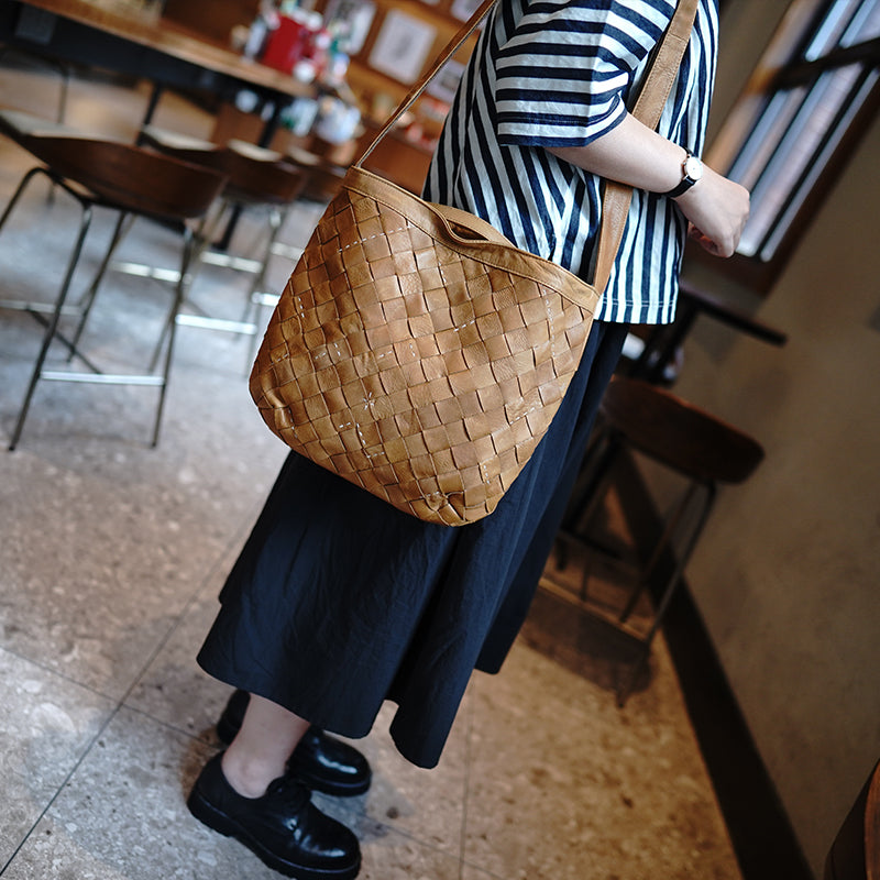 First Layer Cowhide Elegant Retro Luxury Handbag