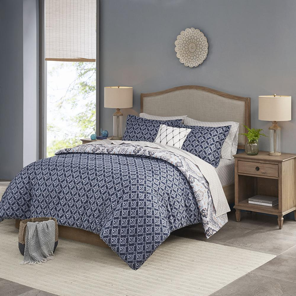 8 Piece Comforter Set with Bed Sheets