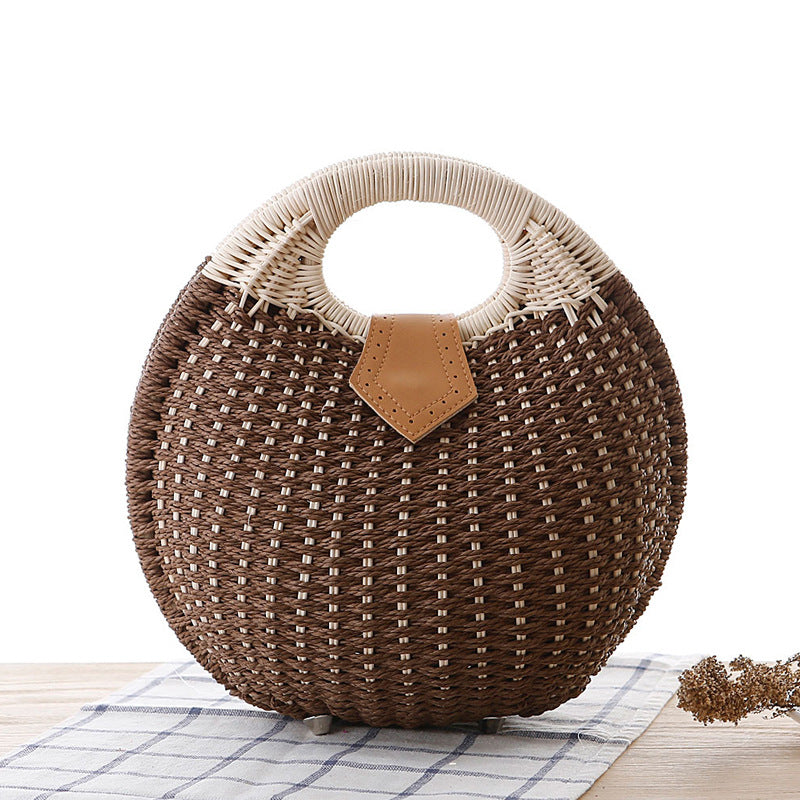 Rattan handbag circular natural