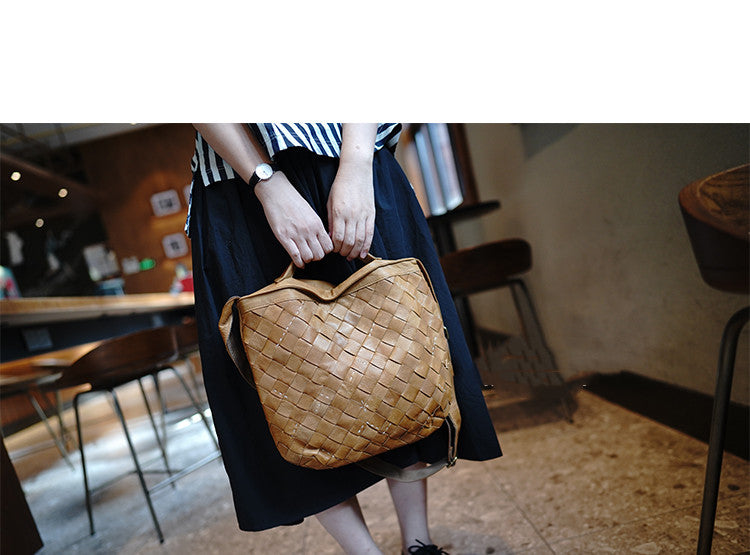 First Layer Cowhide Elegant Retro Luxury Handbag