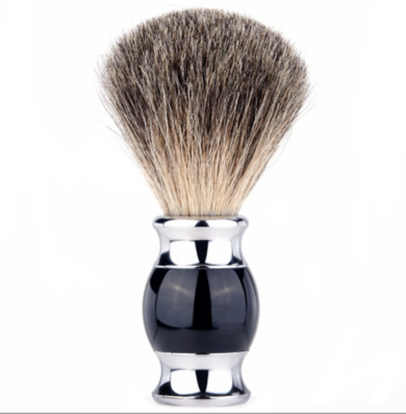 Traditional shaving brush